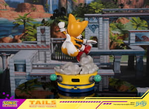 Tails - Modern Tails - First 4 Figures (16)