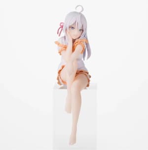 Alya Sometimes Hides Her Feelings in Russian PM Perching PVC Statue Alya Pajamas 14 cm (1)