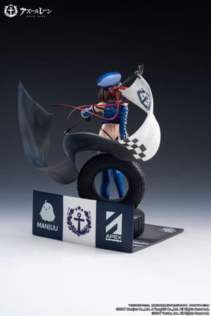 Baltimore - Finish Line Flagbearer - Apex (17)
