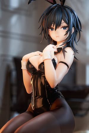 Ishimi Yokoyama - Black Bunny - Luminous Box (10)