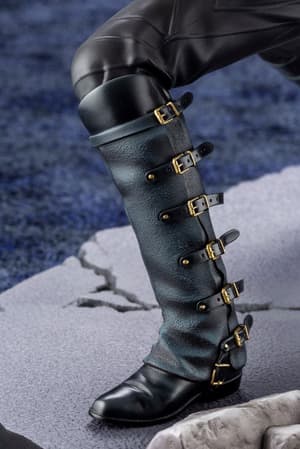 Vergil - Devil May Cry 5 - ARTFX J - Kotobukiya - 11