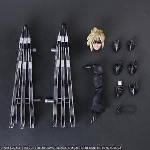 Cloud Strife and Fenrir - Advent Children Play Arts Kai - Re-Release - 9
