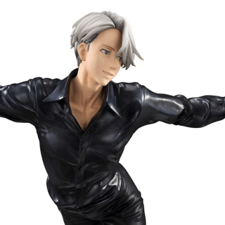 Victor Nikiforov & Makkachin – Megahouse G.E.M. 1/8 Scale Figure | Yuri!!! on Ice