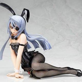 Laura Bodewig - Bunny Version - 1/4