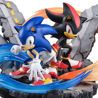Sonic & Shadow S-Fire Figure – Sonic Adventure 2 | SEGA