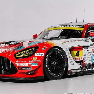 Hatsune Miku AMG 2026 - Presentation - Itasha 1/64 - Good Smile Racing - Profil