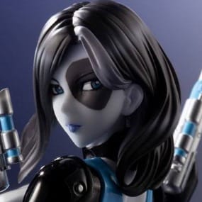 Domino with Mini-Deadpool - Marvel Bishoujo