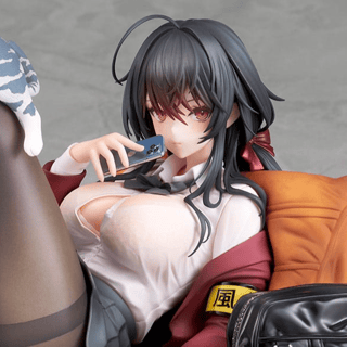 Azur Lane - Taiho Sweet Time After School Ver. Statue 1/7 (32 cm) par ALTER - Profil