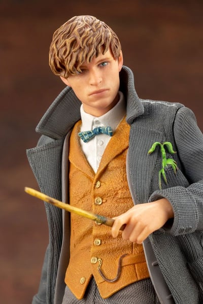 Newt Scamander - ARTFX+ - Kotobukiya - 10