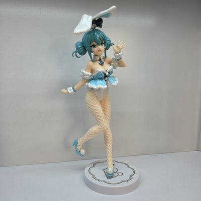 Hatsune  Miku - White Rabbit - Vocaloid BiCute Bunnies -  FuRyu