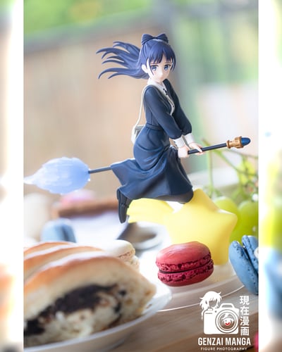 Nemu mit Macarons · Nemu Miyao - Luminasta - Sega