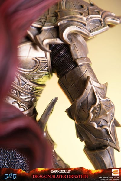 Dragon Slayer Ornstein - First 4 Figures | Dark Souls Collectible Statue - 19