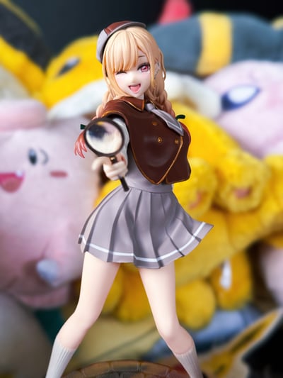 Detective Marin · Marin Kitagawa - Detective - Vivit Figure - System Service