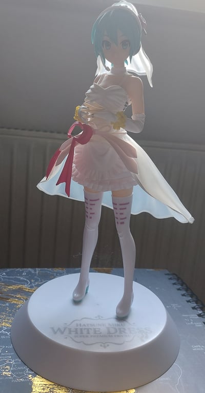 Hatsune miku white dress · Hatsune Miku - White Dress - Wedding Version - SEGA SPM Figur