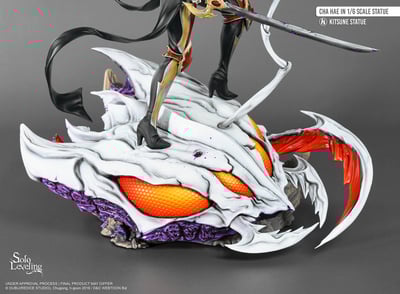 Cha Hae-In - Solo Leveling - Kitsune Statue (1)