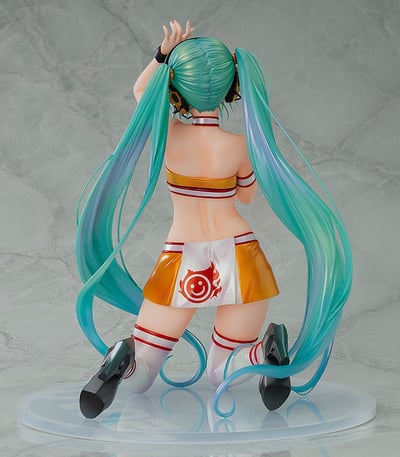 Hatsune Miku - Racing 2010 - Kentaro Yabuki Art - Max Factory (10).jpg