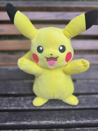 Pika Pikachu  · Pikachu - Power Action - Pokémon