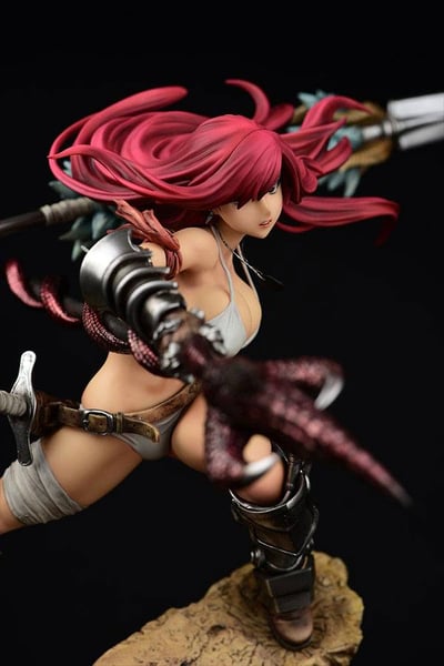 Erza Scarlet - The Knight /Kishi - Figurine 1/6 par Orca Toys - 18