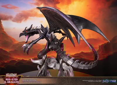 Rotäugiger schwarzer Drache - Schwarze Edition - First 4 Figures Yu-Gi-Oh! PVC Figur (4)