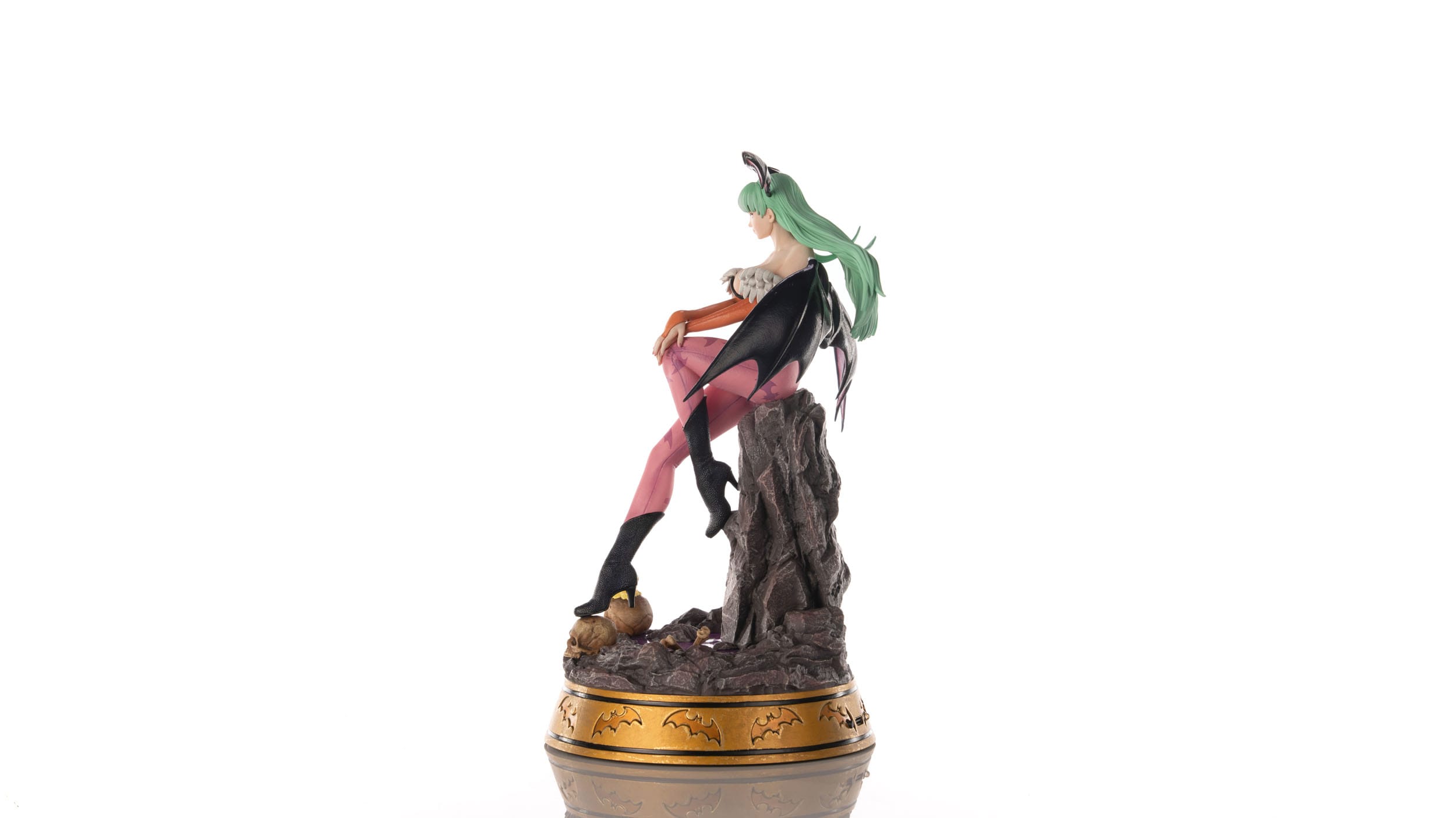 Morrigan Aensland - True Form - First 4 Figures (4)