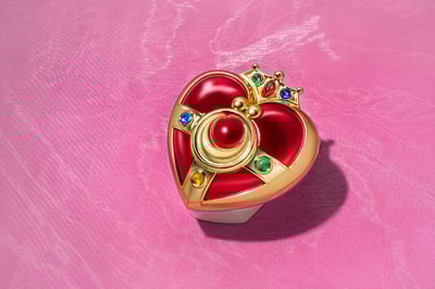 Verwandlungsbrosche Staffel S  Cosmic Heart Compact -Brilliant Color - Proplica - Bandai (4).jpg