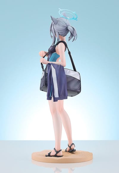 Shiroko Sunaookami - Swimsuit - Good Smile Company (2)