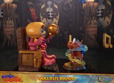 Walrus Banjo - First 4 Figures (7)