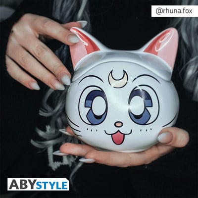 sailor-moon-mug-3d-artemis-x24.jpg