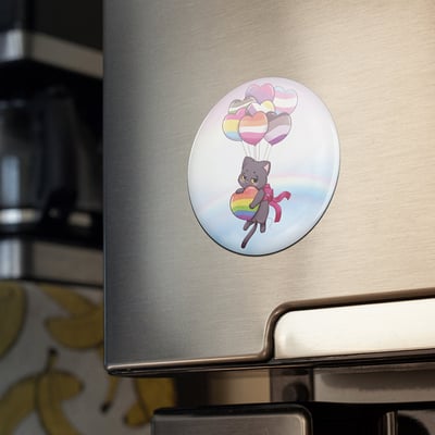 Kawaii LGBTQ Love is Love Pride - Maneki Pride Neko - Magnet - Hideko Merchandise (1)