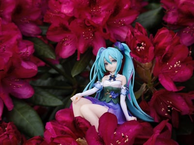 Regen und Rhododendron 🌧️ — Hatsune Miku - Flower Fairy Morning Glory - Noodle Stopper - Furyu