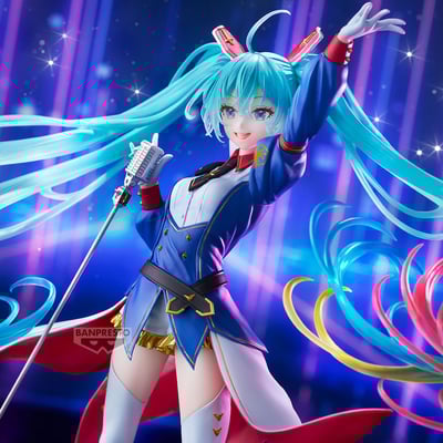 Hatsune Miku - Gundam 45th x Hatsune Miku - Banpresto Evolve (1)
