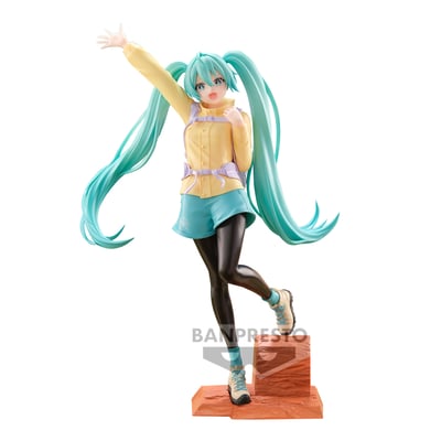 Hatsune Miku - Holiday Memories (Mountain Climbing) - Banpresto (1)