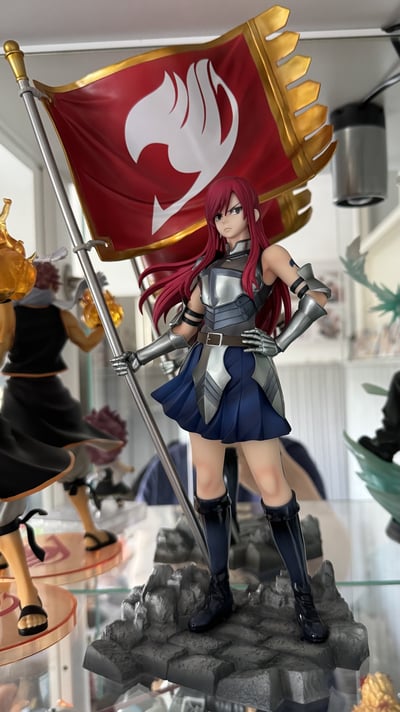 Erza Scarlet - Fairy Tail Flag - Figurine Bell Fine