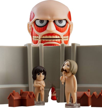Nendoroid 1925 Colossal Titan - Renewal Set (1).jpg