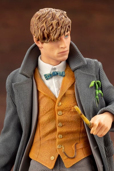 Newt Scamander - ARTFX+ - Kotobukiya - 11