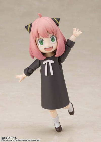 Anya Forger - S.H. Figuarts - Bandai Spirits (2).jpg