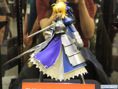 Saber SQ Figur in Rüstung - 3
