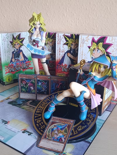 Mai summons the dark magician girl in a duel · Mai Valentine - Oshi Works - Kotobukiya