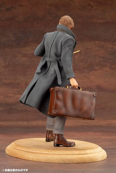 Newt Scamander - ARTFX+ - Kotobukiya - 5
