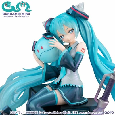 Hatsune Miku & Haro - Gundam 45th Anniversary  x Miku Special Project - Lucrea - Megahouse - 5