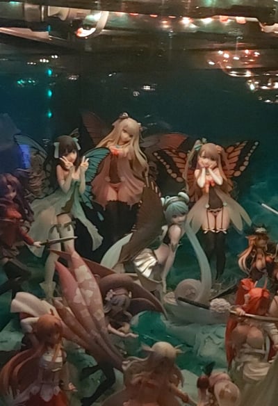 Annaberl und Ihre Schwestern im großen Scheinwerfer Licht.