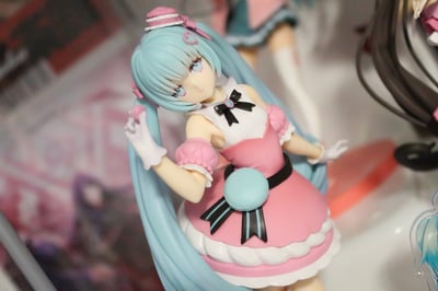 Hatsune Miku - Sweet Sweets Series: Macaroon - Exceed Creative - Furyu