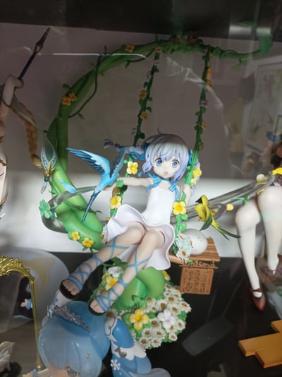 Kafuu Chino F:-NEX FURYU  Gochuumon wa Usagi Desu ka?? VERKAUF · Chino Kafuu - Flower Swing - F:Nex - Furyu
