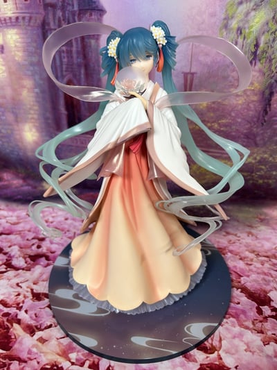 My Moon Princess  · Hatsune Miku Harvest Moon Figur – Good Smile Company (1/8 Scale)
