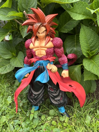 Son Goku SSJ 4 - The Brush - Super Master Stars Piece