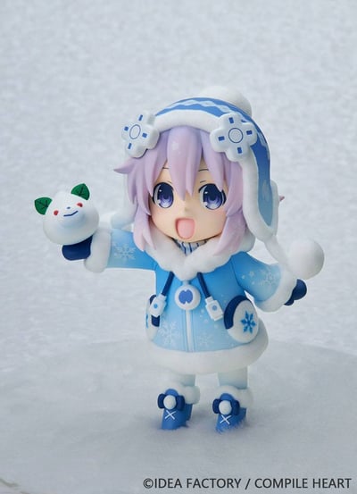Neptune - Dekachiccha! - Snow Nep Fuwa Fuwa Version - Vertex - 5