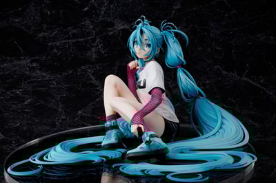 Hatsune Miku - Limited Edition - The Latest Street Style "Cute" - Stronger (3)