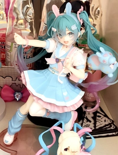 Miku im Regal · Hatsune Miku x RODY - Taito Kuji