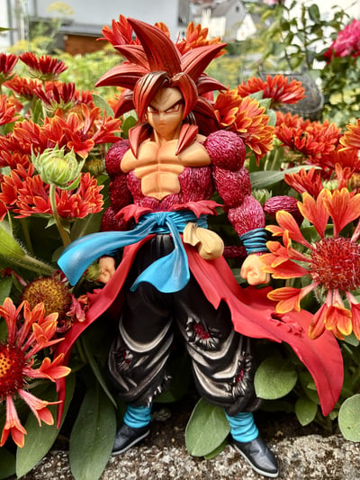 Foto: Son Goku SSJ 4 - The Brush - Super Master Stars Piece
