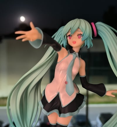 Miku und der Mond 